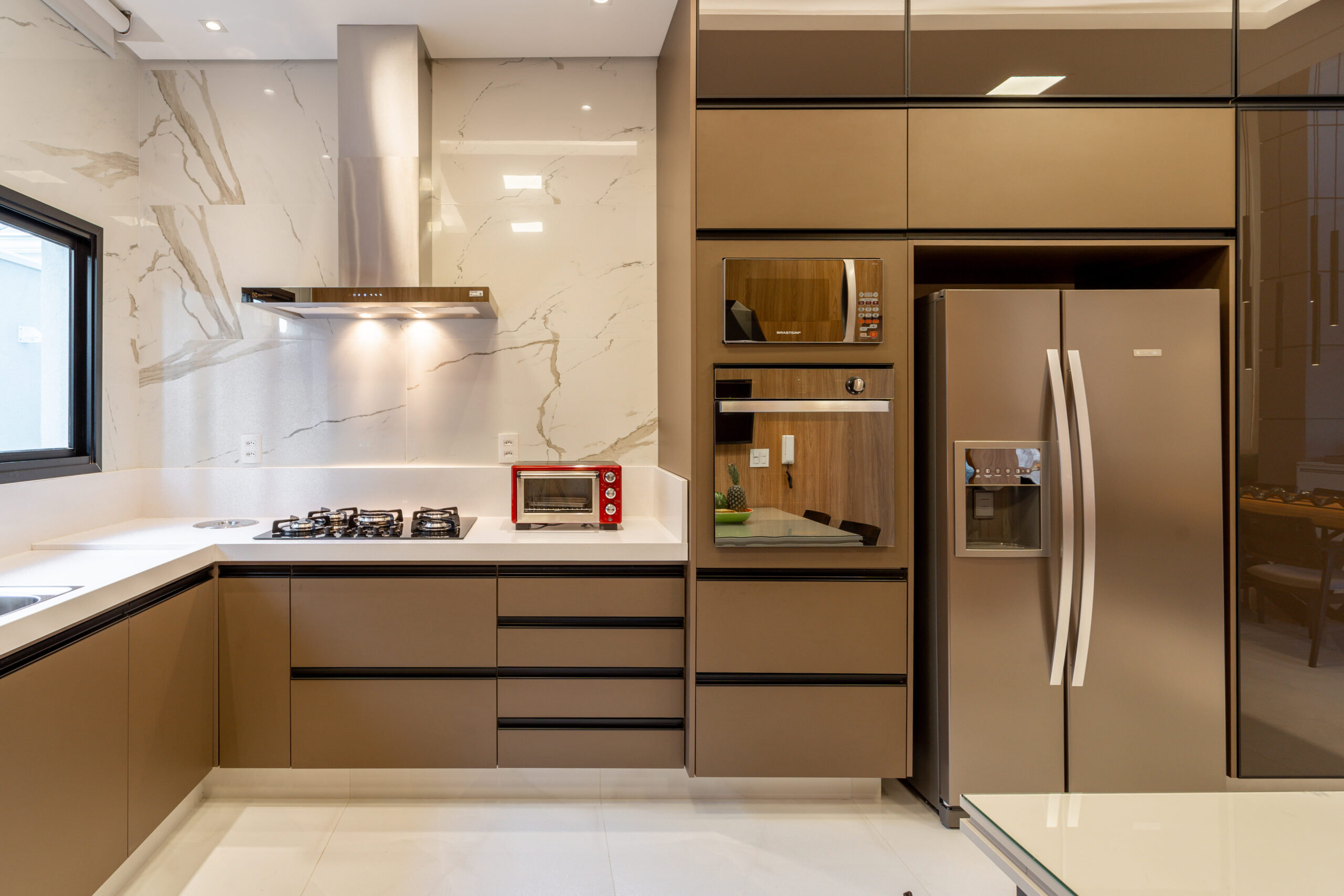 loja de moveis planejados em alphaville e sorocaba, faça seu orçamento na casa - finna - cozinha planejada com torre